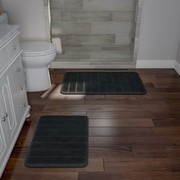 Hastings Home Set of 2 Bathroom Rug Set Memory Foam Mats Striped Microfiber, Non-Slip Absorbent Runner (Black) 396902CVM